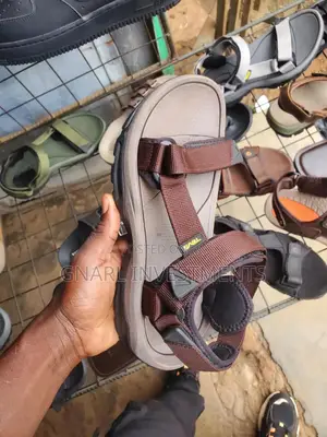 Teva Opens / Scholars Shoes