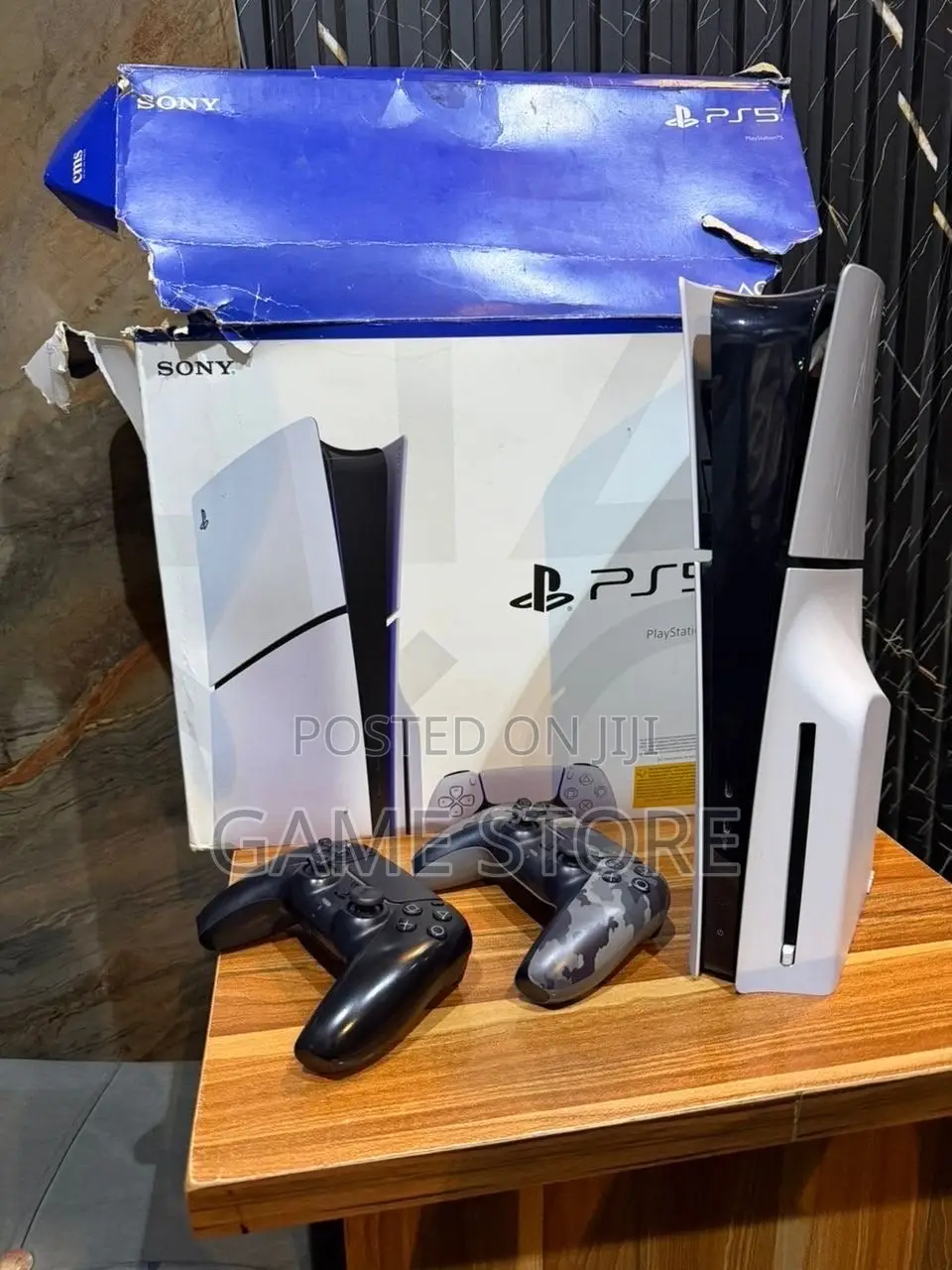 PS5 Slim Disc Edition Brand New Make Bad Graphics to Die Quick
