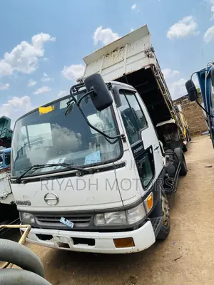 Hino Dumper J08C Engine