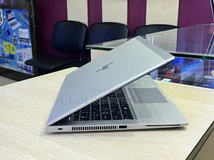 Laptop HP EliteBook 830 G6 8GB Intel Core i5 SSD 256GB