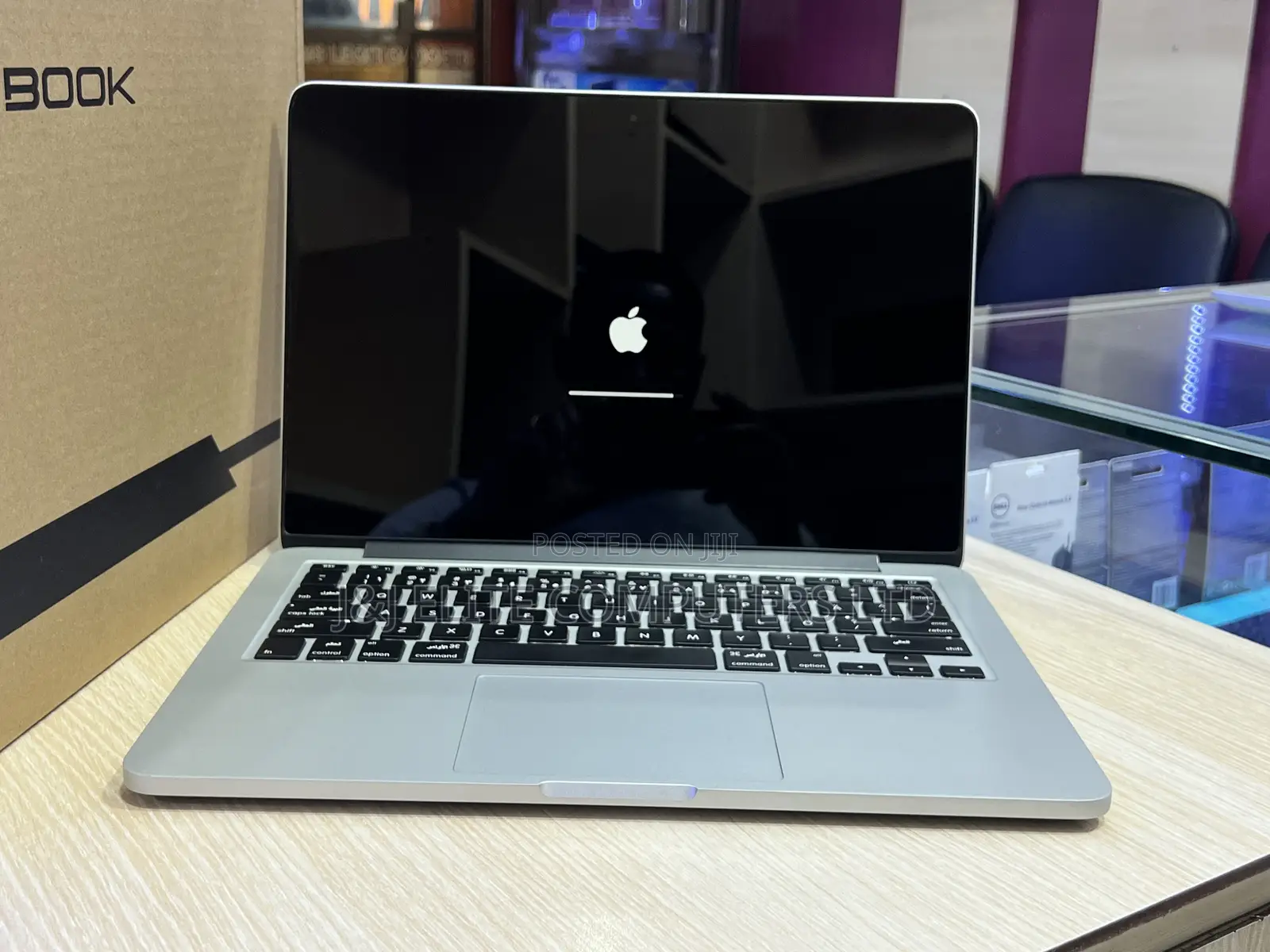 Laptop Apple MacBook Pro 2017 8GB Intel Core i5 SSD 256GB