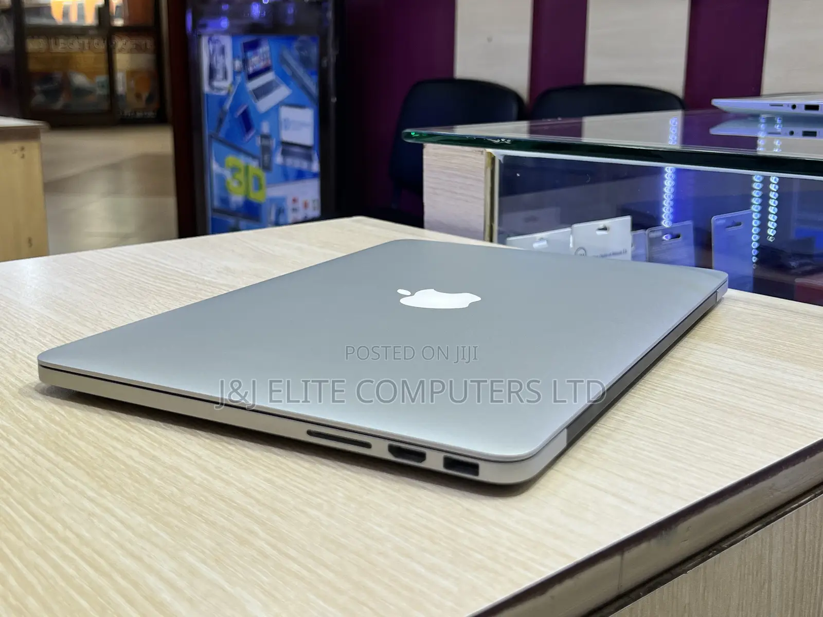 Laptop Apple MacBook Pro 2017 8GB Intel Core i5 SSD 256GB