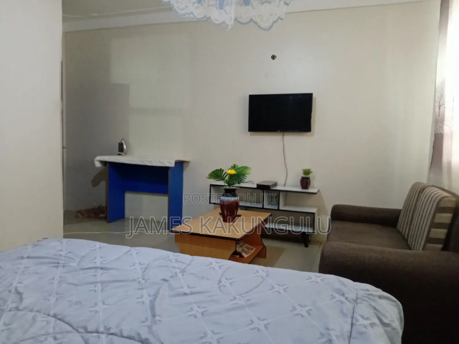 Fully Furnished Apartment for a Short Stay.