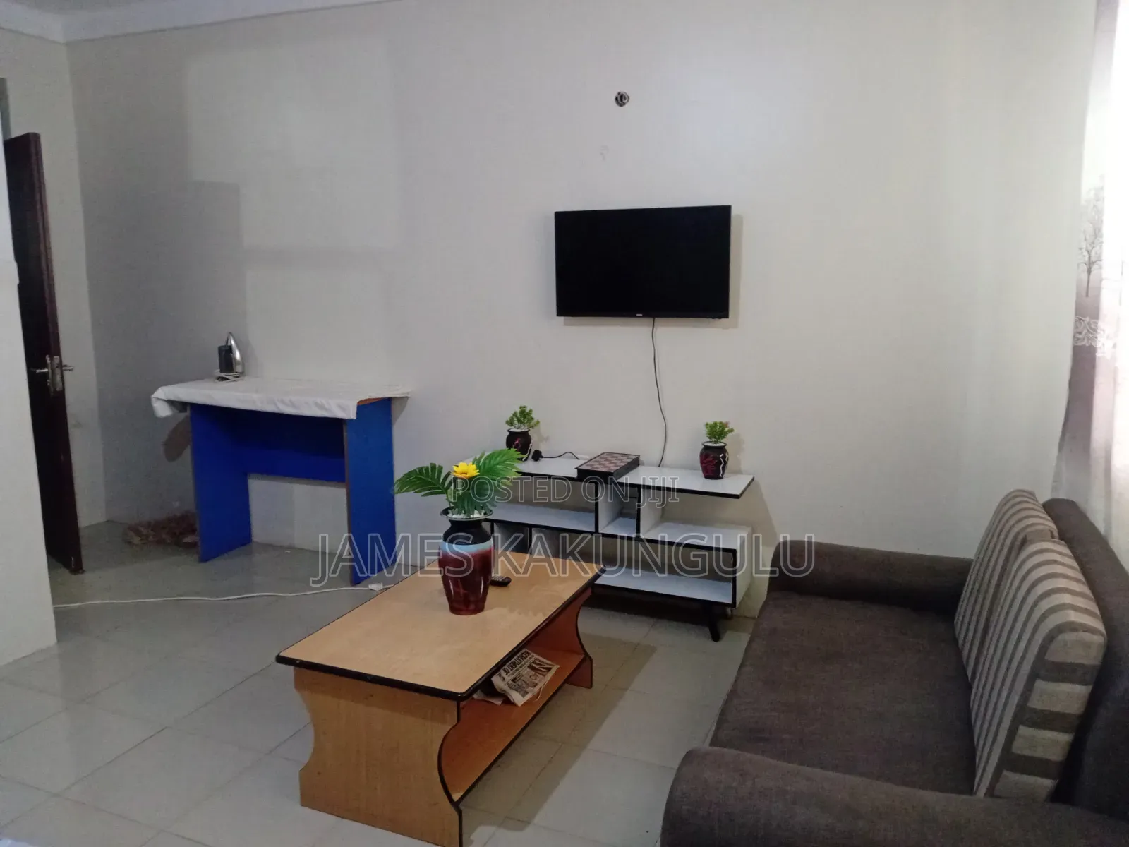 Fully Furnished Apartment for a Short Stay.