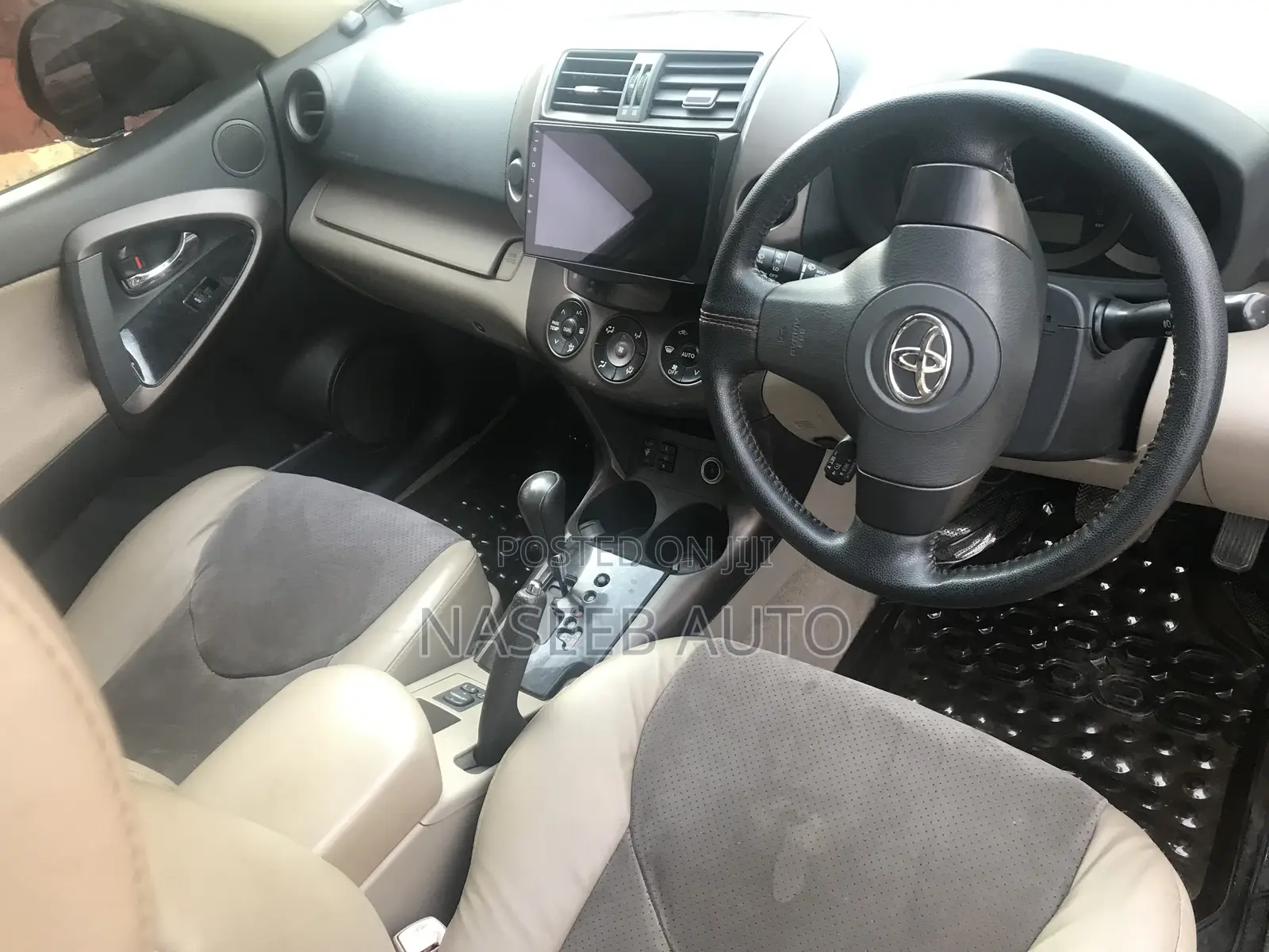 Toyota Vanguard 2008 Black
