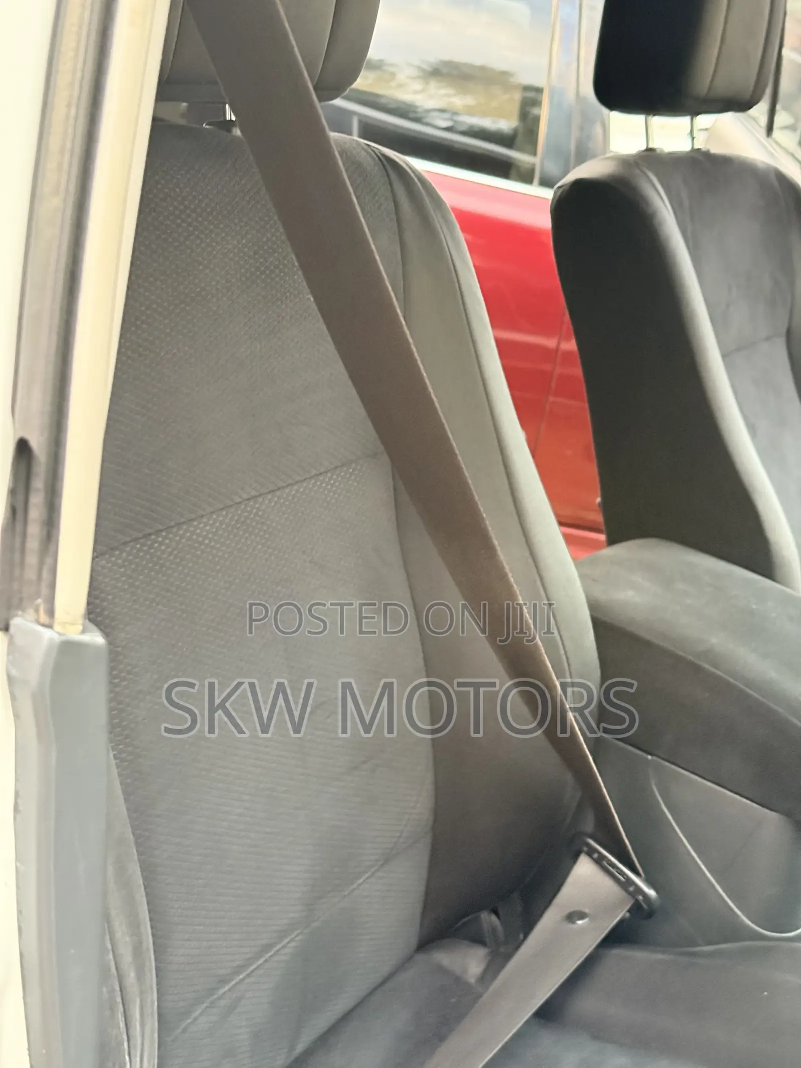 Mitsubishi Pajero 2010 White