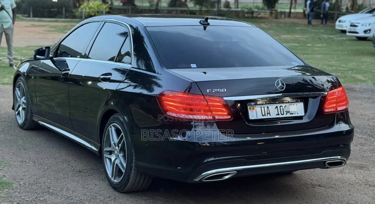 Mercedes-Benz E250 2016 Black
