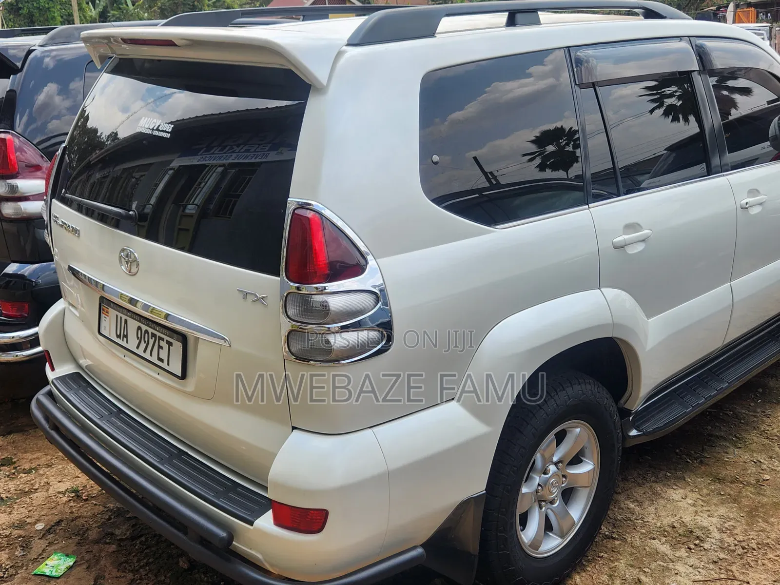 Toyota Land Cruiser Prado 2009 White