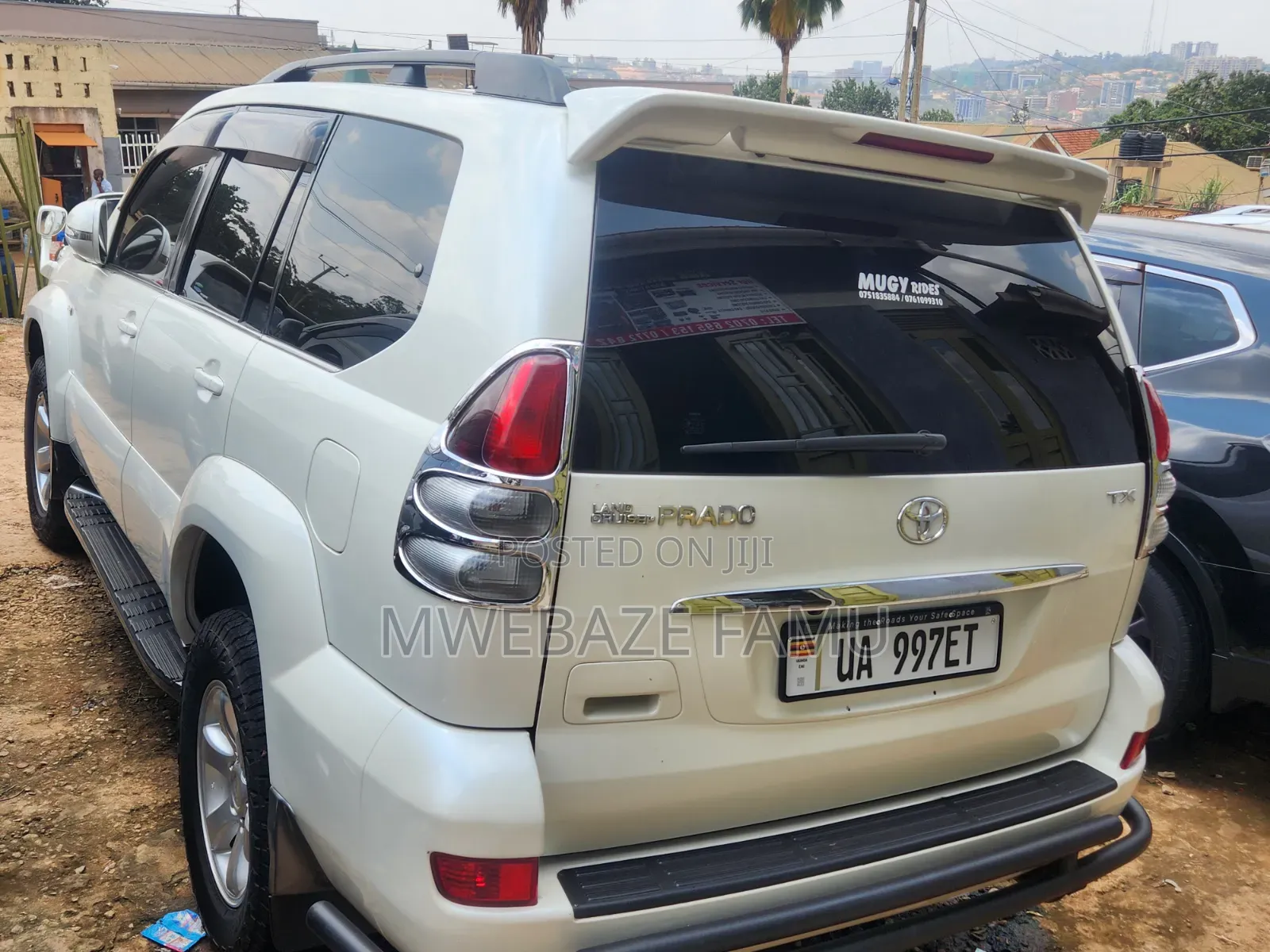 Toyota Land Cruiser Prado 2009 White