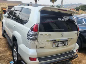 Toyota Land Cruiser Prado 2009 White
