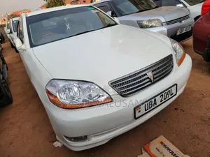 Toyota Mark II 2002 White