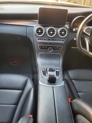 Mercedes-Benz C200 2016 White