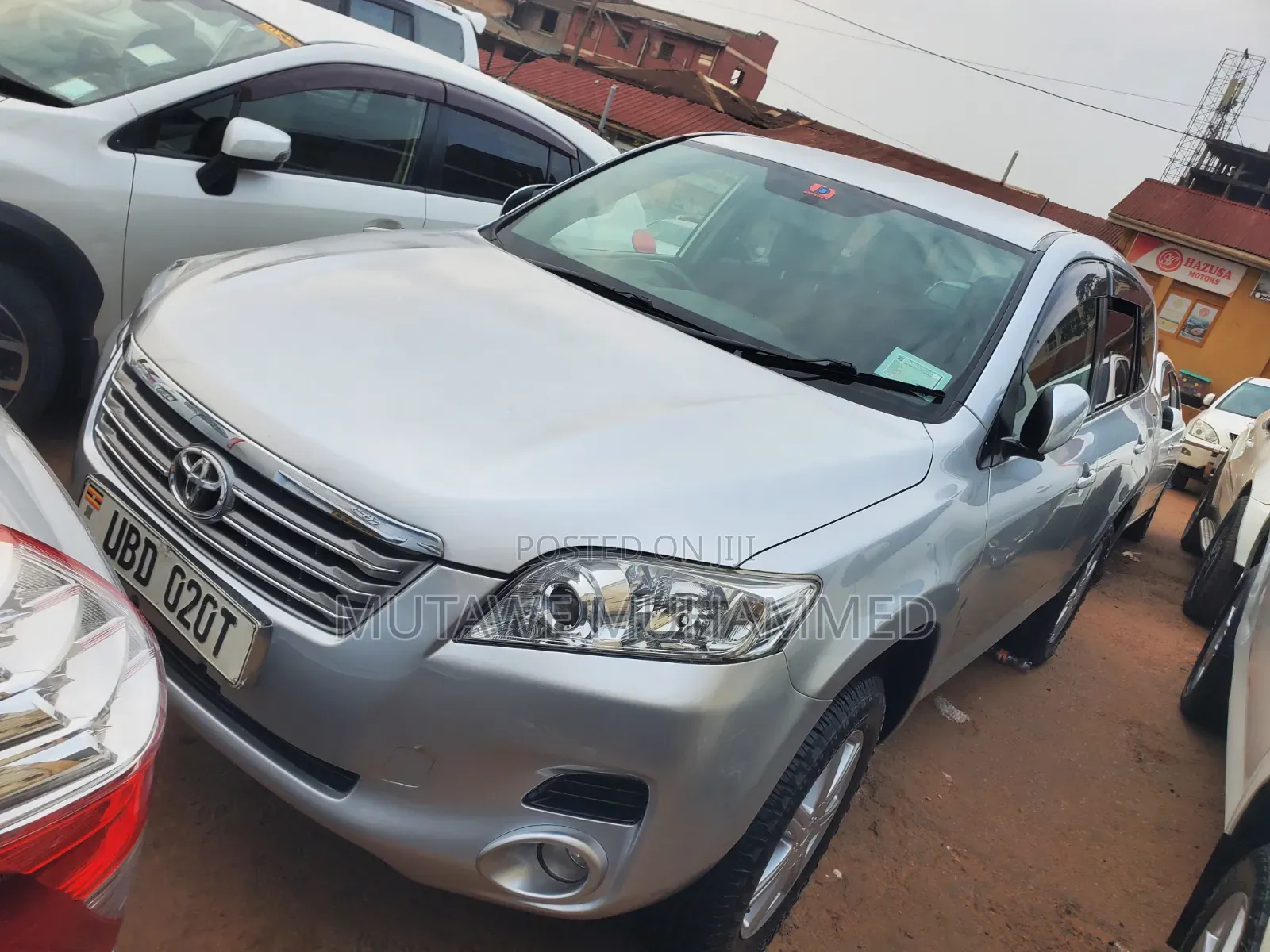 Toyota Vanguard 2010 Silver