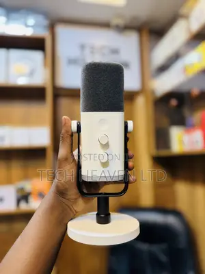 FIFINE USB/XLR Dynamic Microphone for Podcast Recording and Gaming