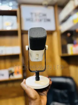 FIFINE USB/XLR Dynamic Microphone for Podcast Recording and Gaming