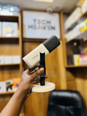 FIFINE USB/XLR Dynamic Microphone for Podcast Recording and Gaming