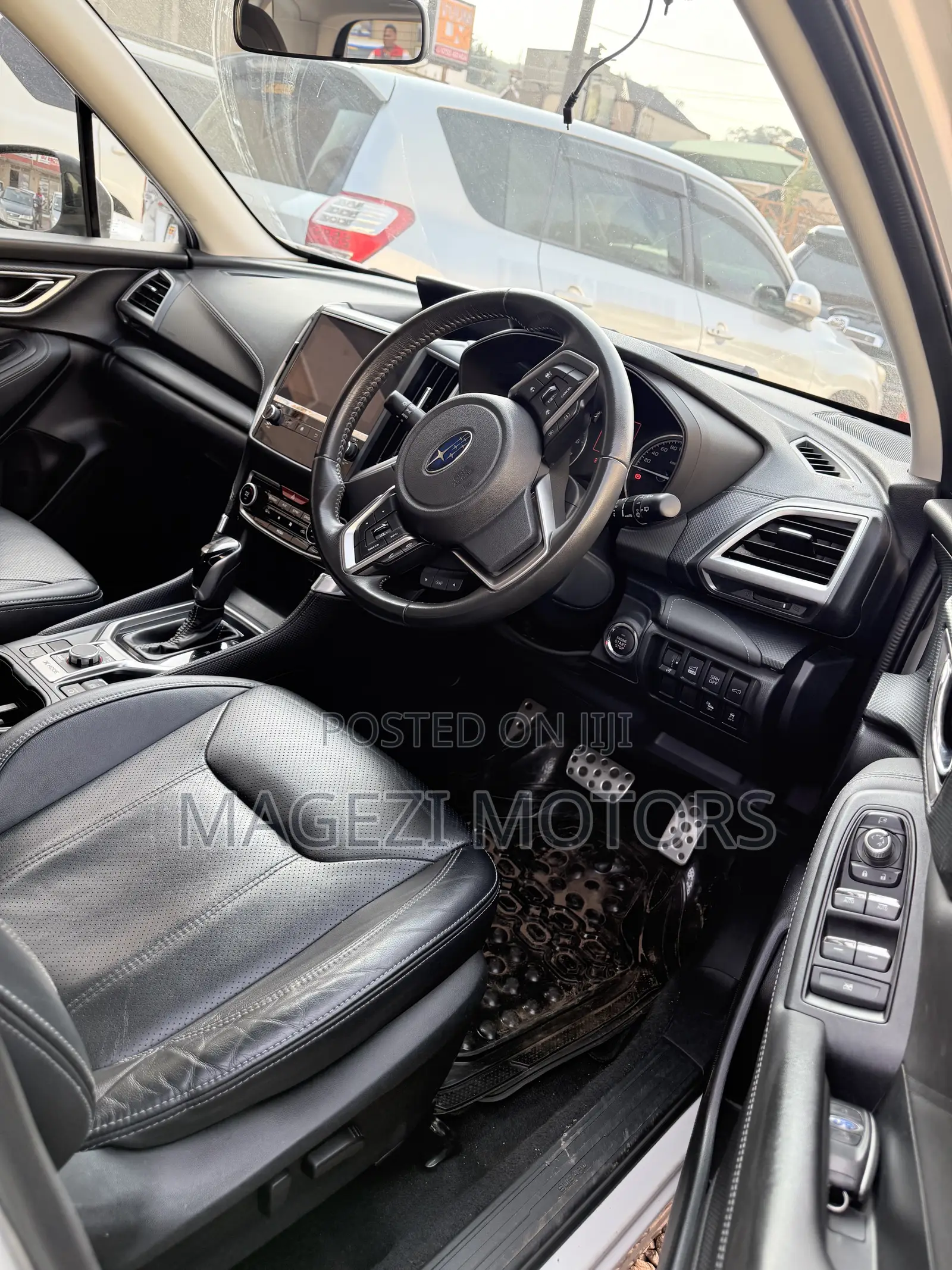 Subaru Forester 2019 White