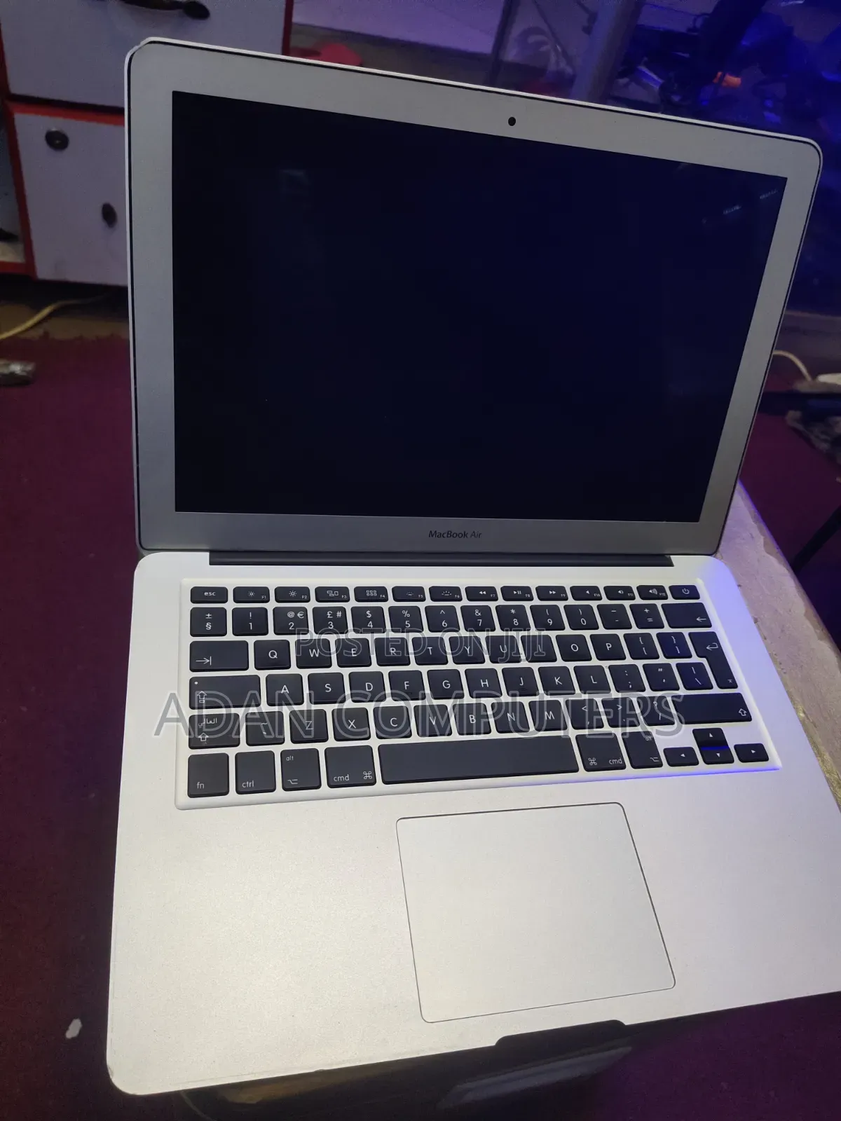 Laptop Apple MacBook Air 2015 4GB Intel Core i5 SSD 128GB