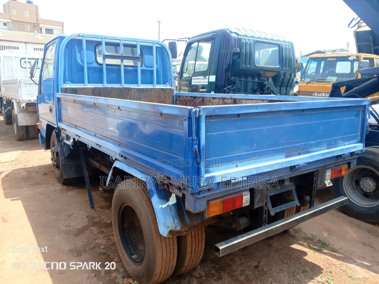 Mitsubishi Canter 1987 Blue