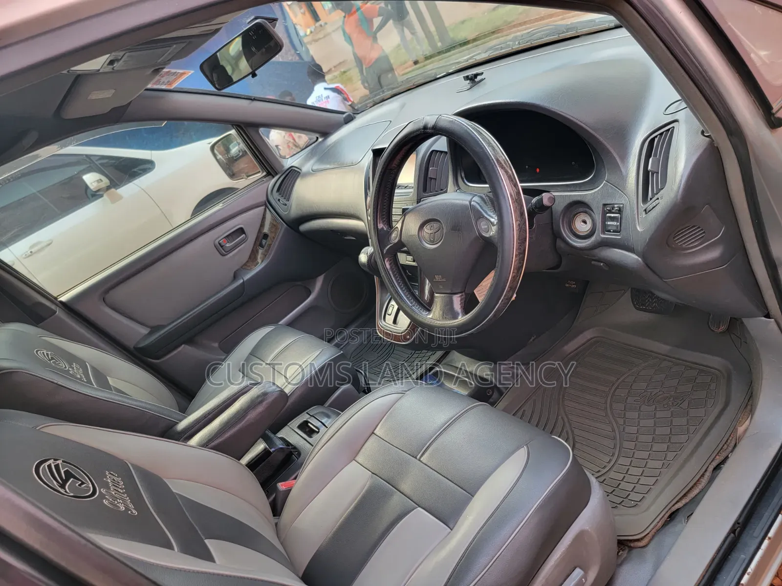 Toyota Harrier 1999 Silver