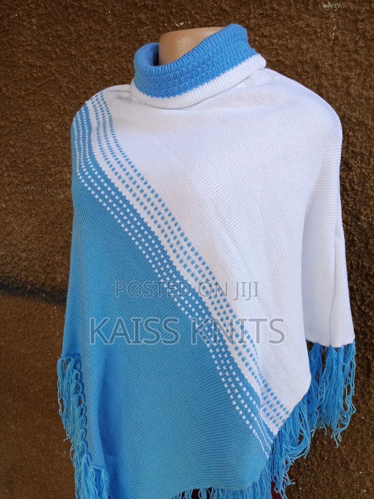 Blue-White Woman's Shawl Poncho