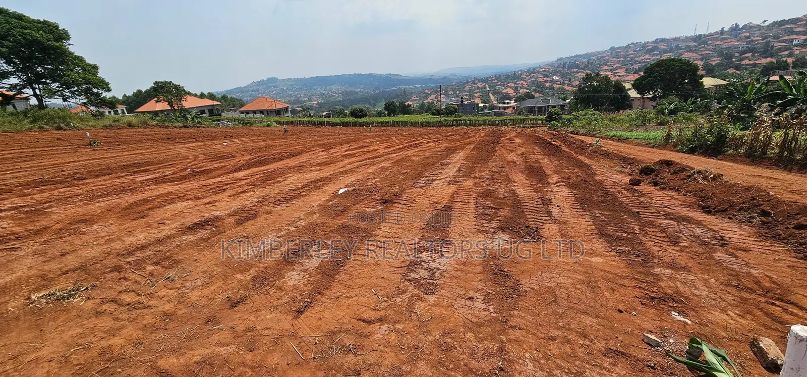Plots for Sale – Akright Estate, Kinyarwanda (Entebbe Road)