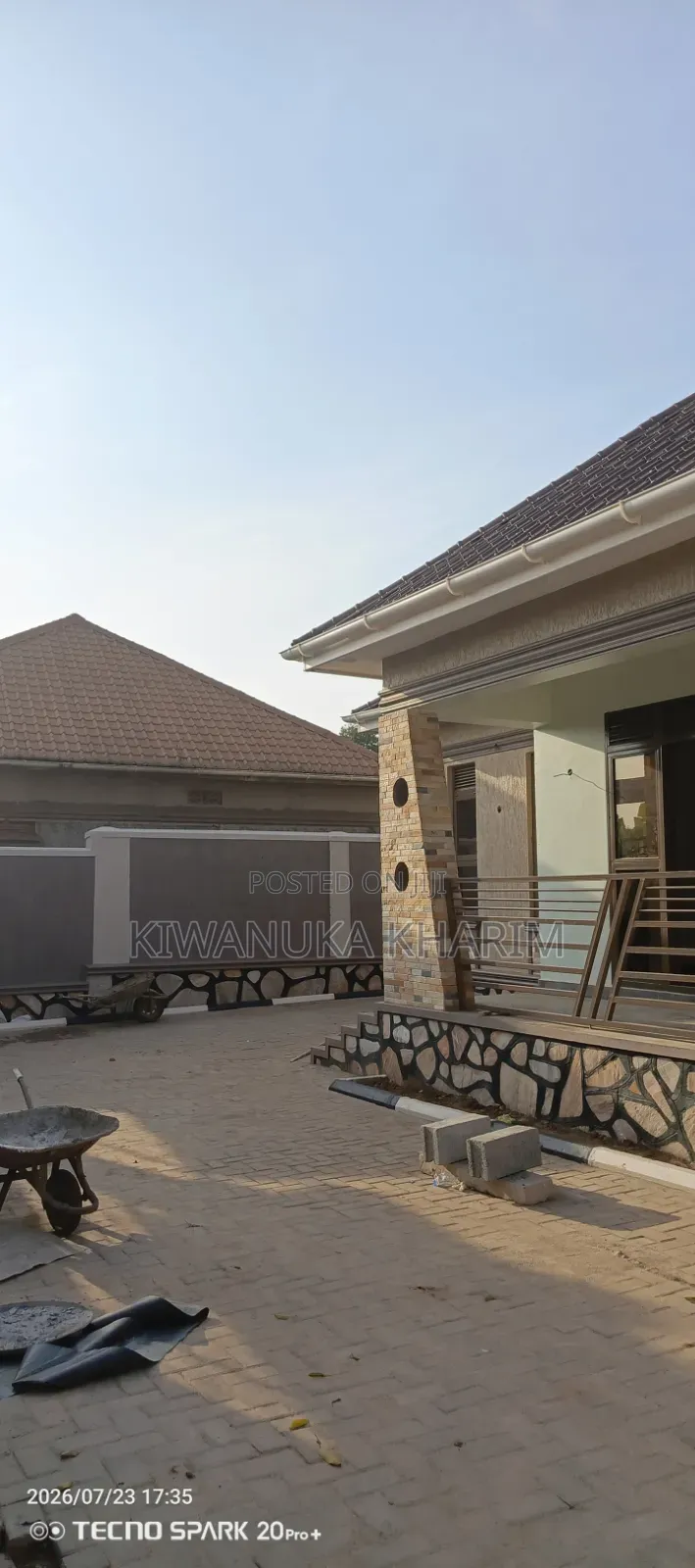 Furnished 3bdrm Bungalow in Kiwanuka Kharim, Wakiso / Wakiso for sale