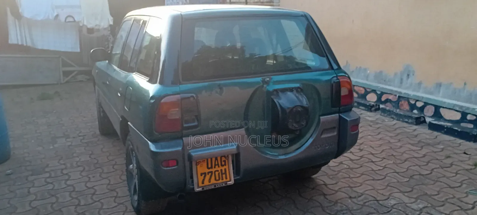 Toyota RAV4 Base FWD 1999 Green