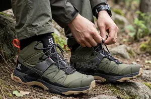 Men’s Olive Green Mesh Salomon X Ultra 4 Mid GTX Trail Hiking Sneakers