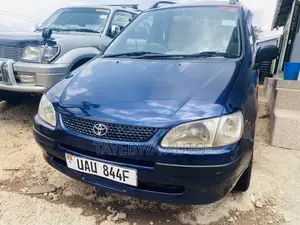 Toyota Corolla Spacio 1.6 (5 Seater) 1999