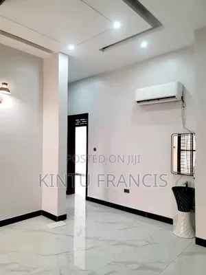 3bdrm House in Standalone Kisaasi, Central Division for rent