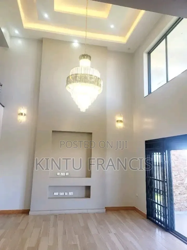 3bdrm House in Kisaasi, Central Division for rent