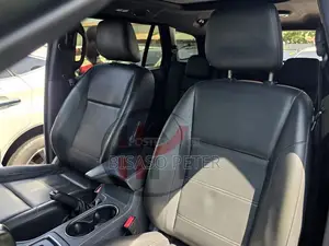 Ford Everest 2017 Blue