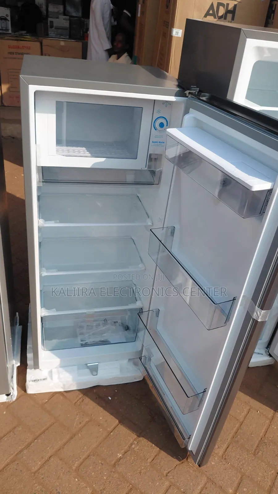 Hisense Fridge 229l