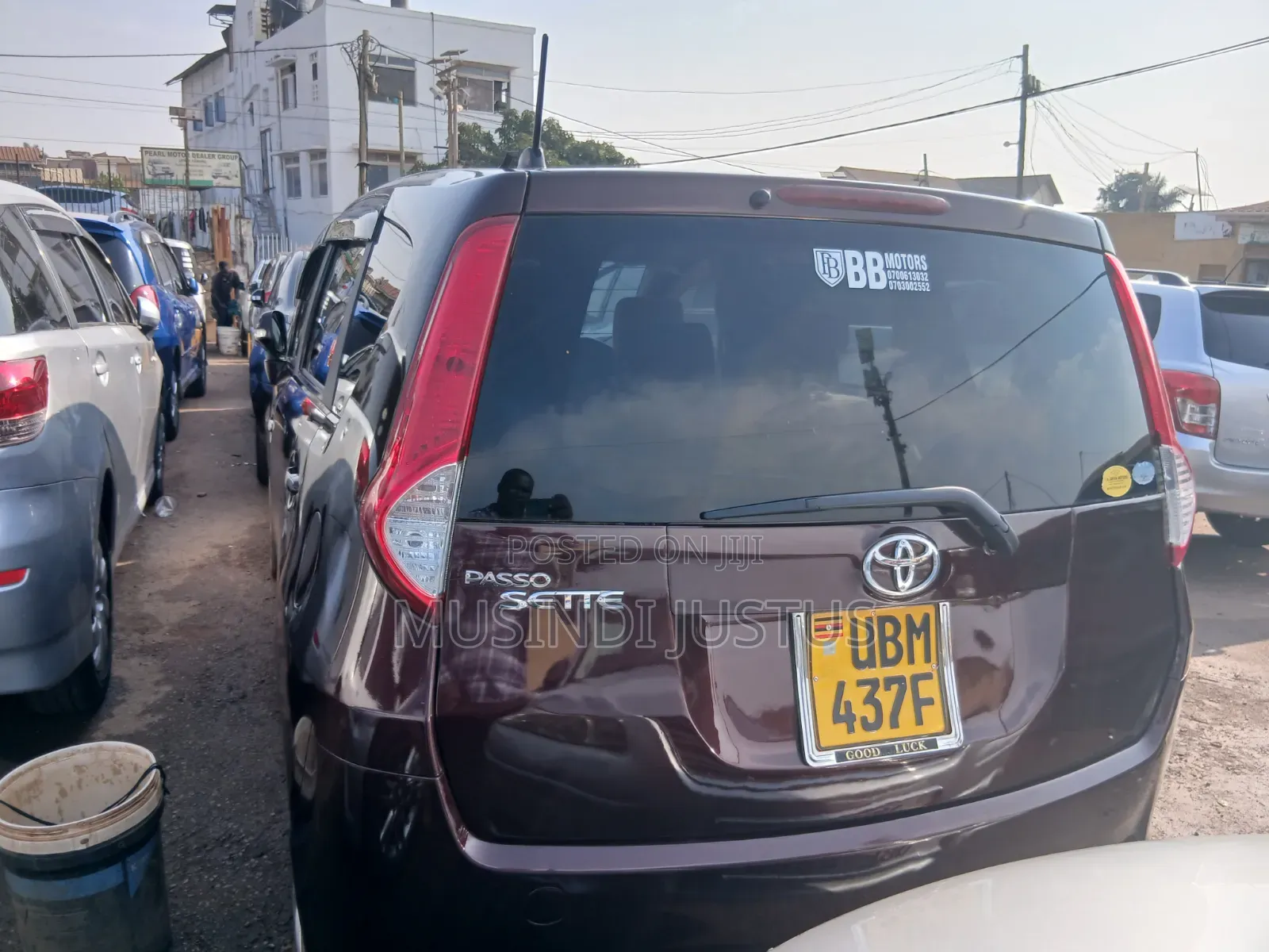 Toyota Passo Sette 2009 Maroon