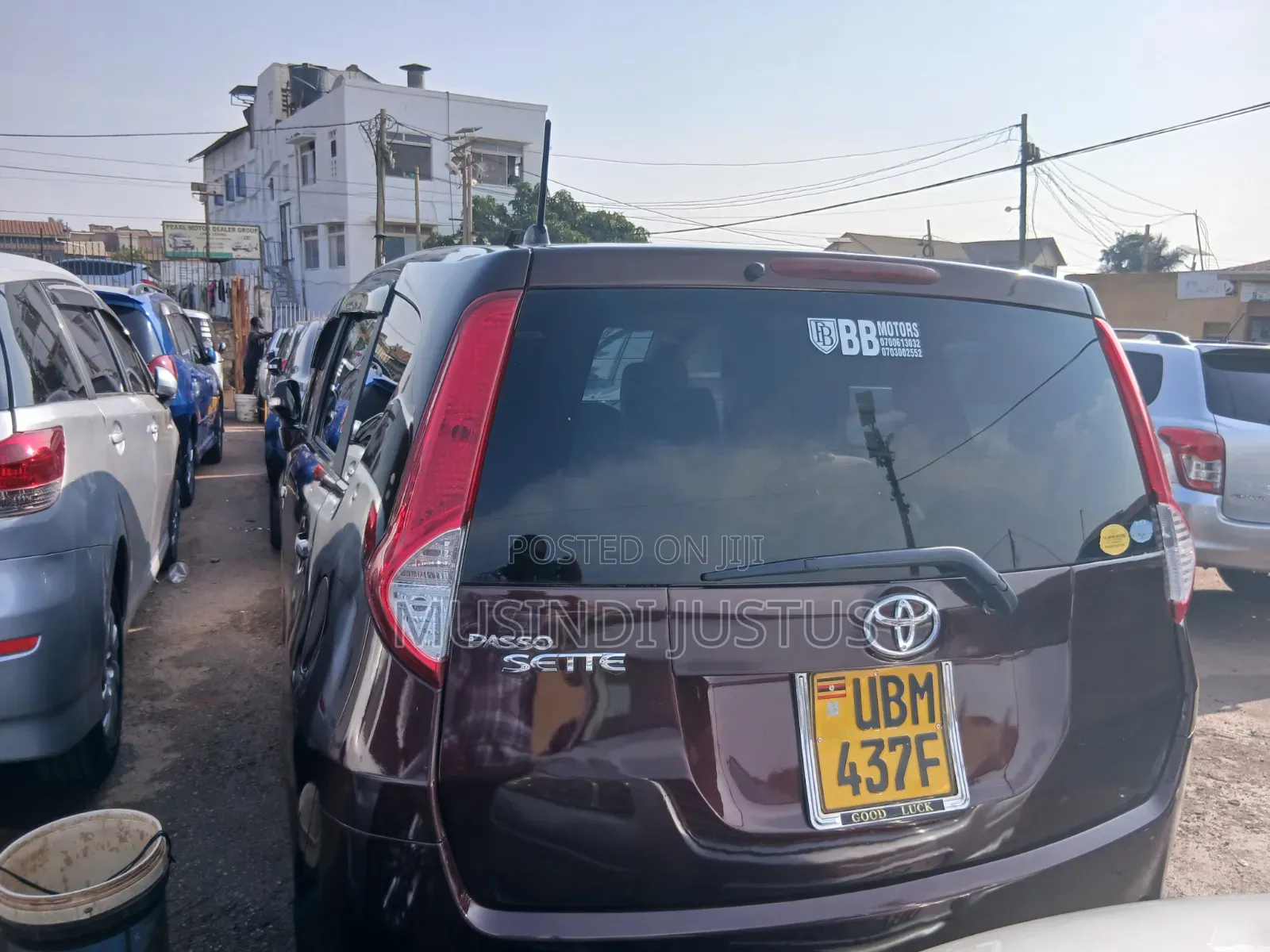 Toyota Passo Sette 2009 Maroon