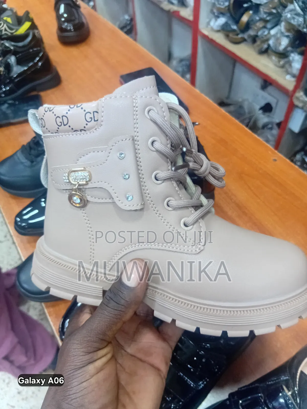 Unisex Boots for Children