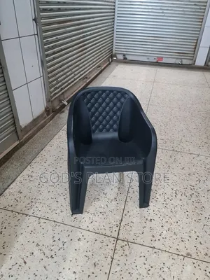 Elevating Plastic Chairs Plastic Chairs