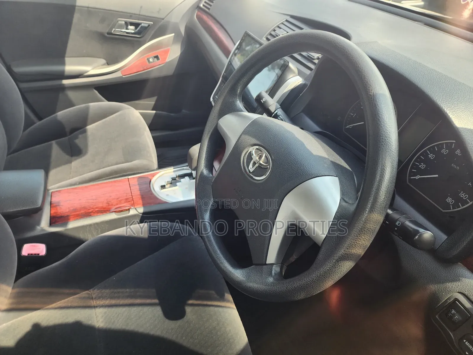 Toyota Premio 2012 White