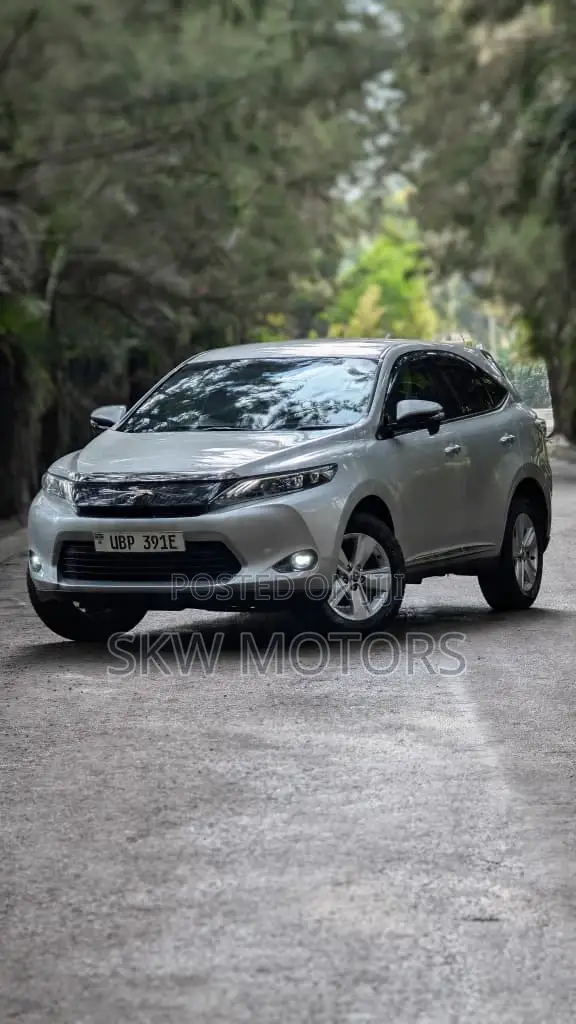 Toyota Harrier 2016 Silver