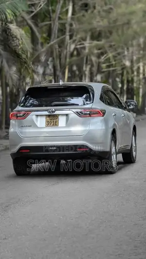 Toyota Harrier 2016 Silver