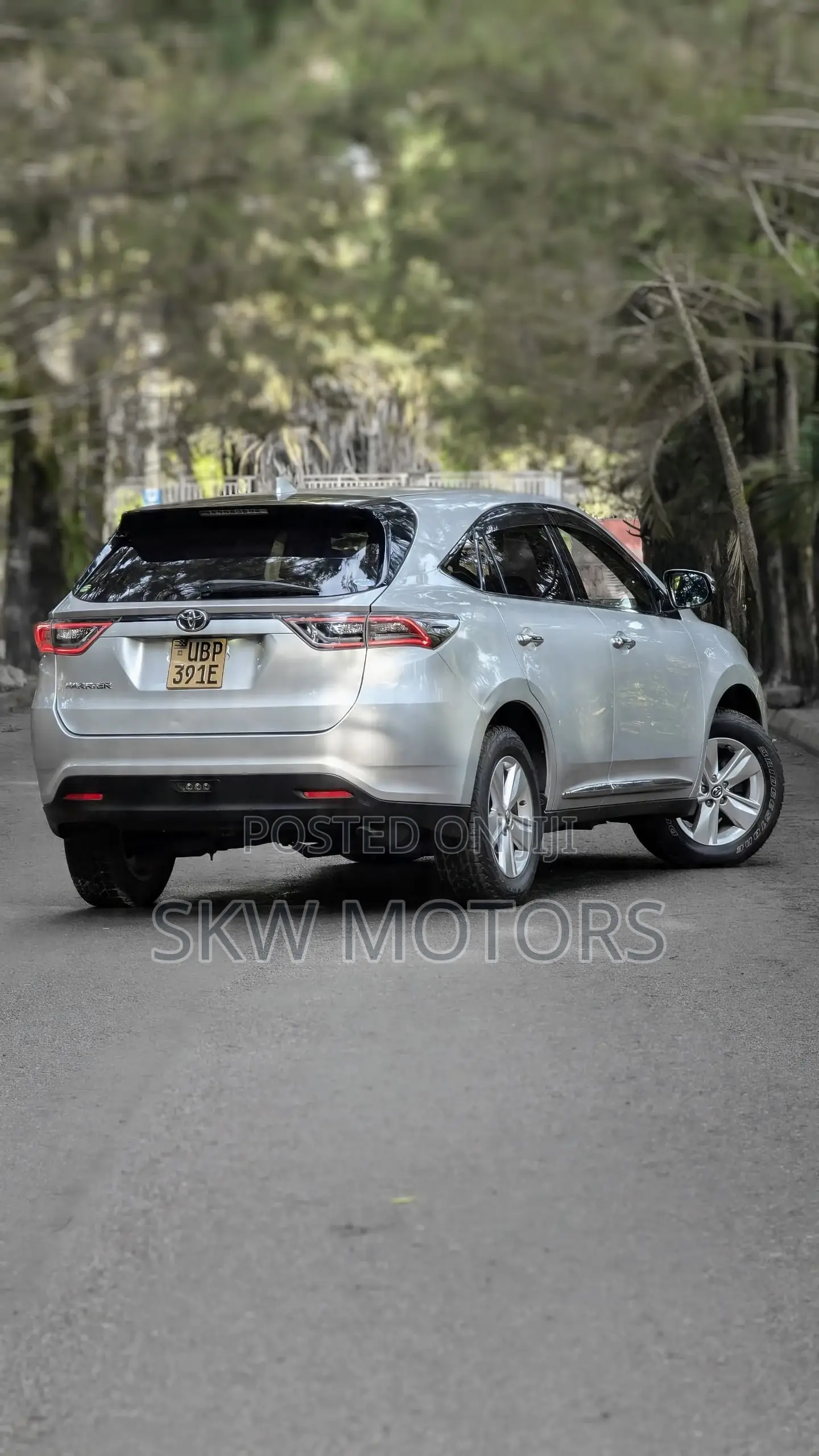 Toyota Harrier 2016 Silver