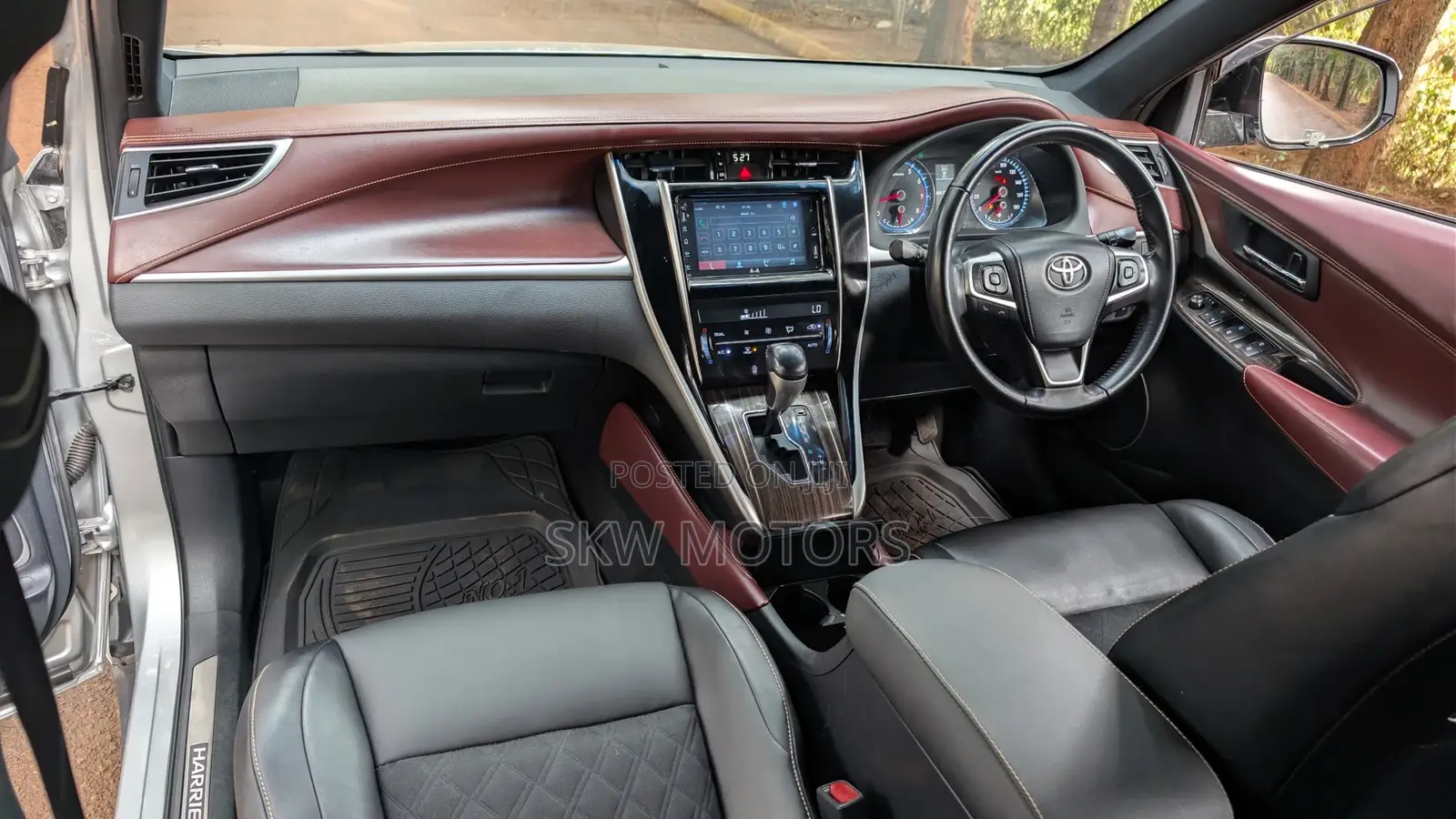 Toyota Harrier 2016 Silver