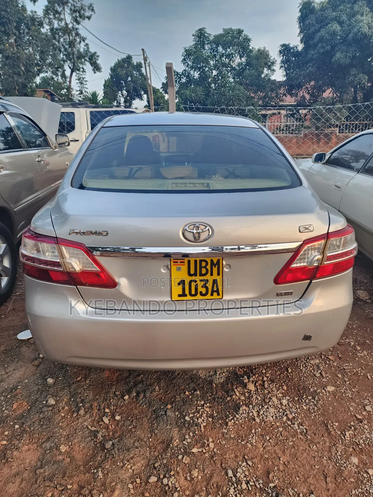 Toyota Premio 2010 Silver