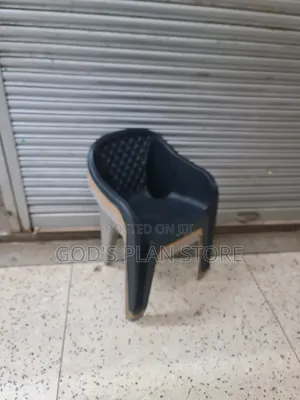 Velvet-Matte Diamond Plastic Chair Plastic Chair