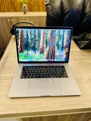 Laptop Apple MacBook Pro 2019 16GB Intel Core i7 SSD 1T