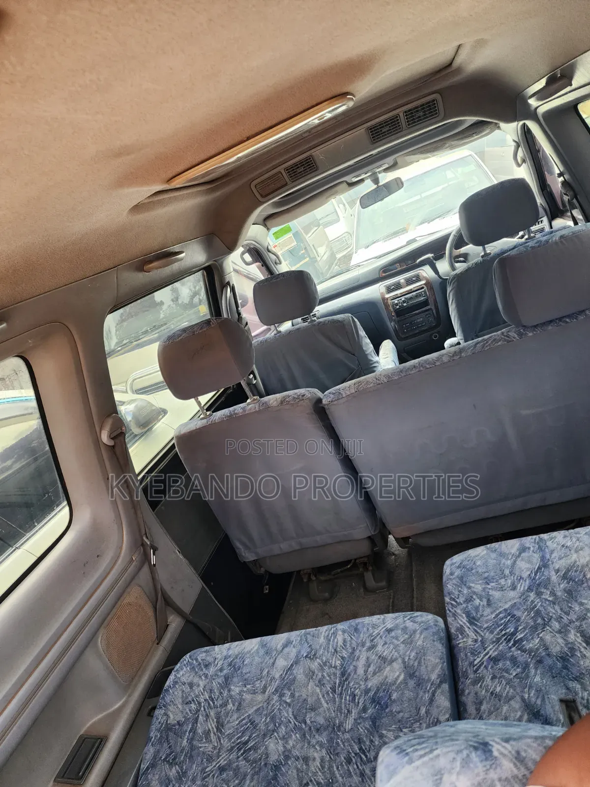 Toyota Noah 2001 Black