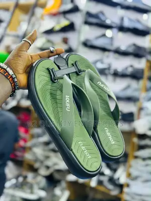 Luofu Brand Men's Flip-Flops
