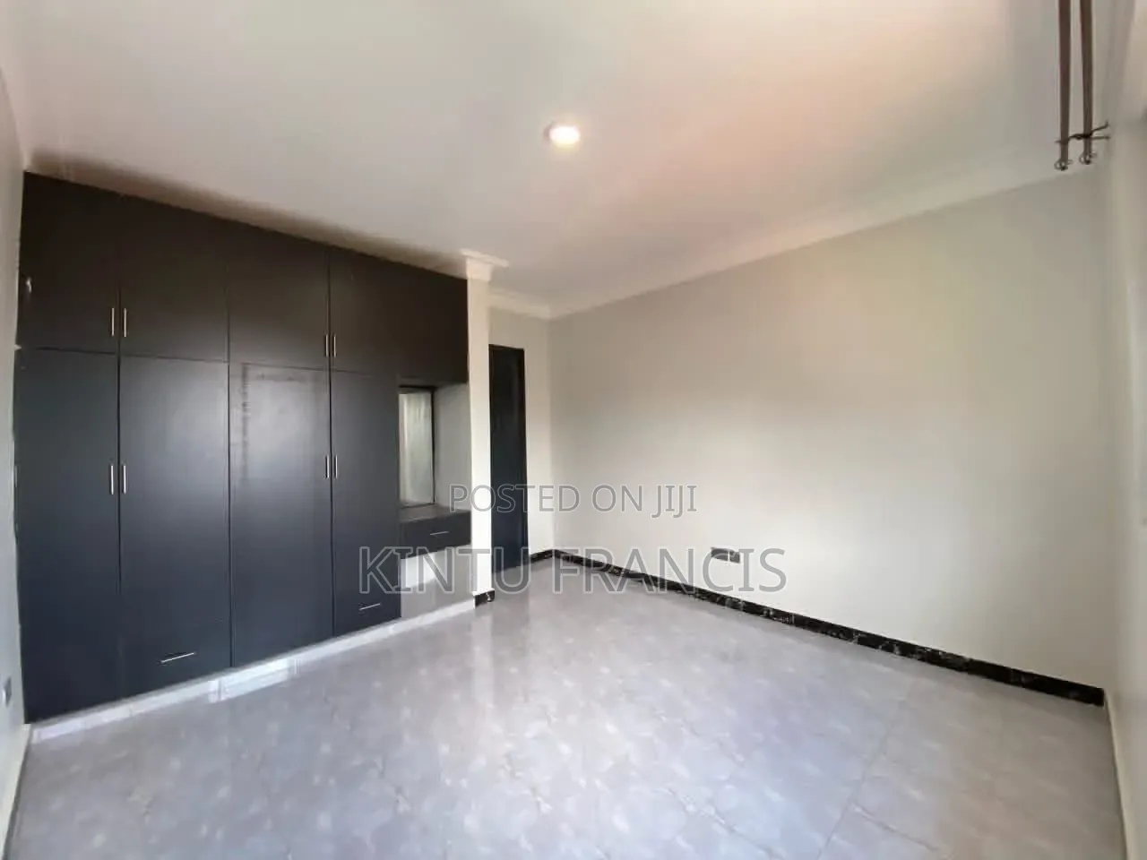 2bdrm House in Kisaasi, Central Division for rent
