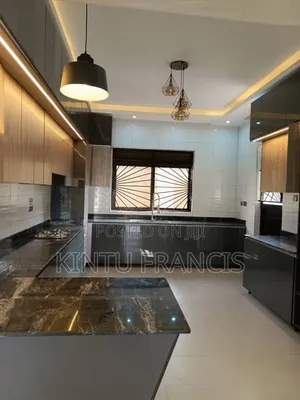 3bdrm House in Standalone Kisaasi, Central Division for rent